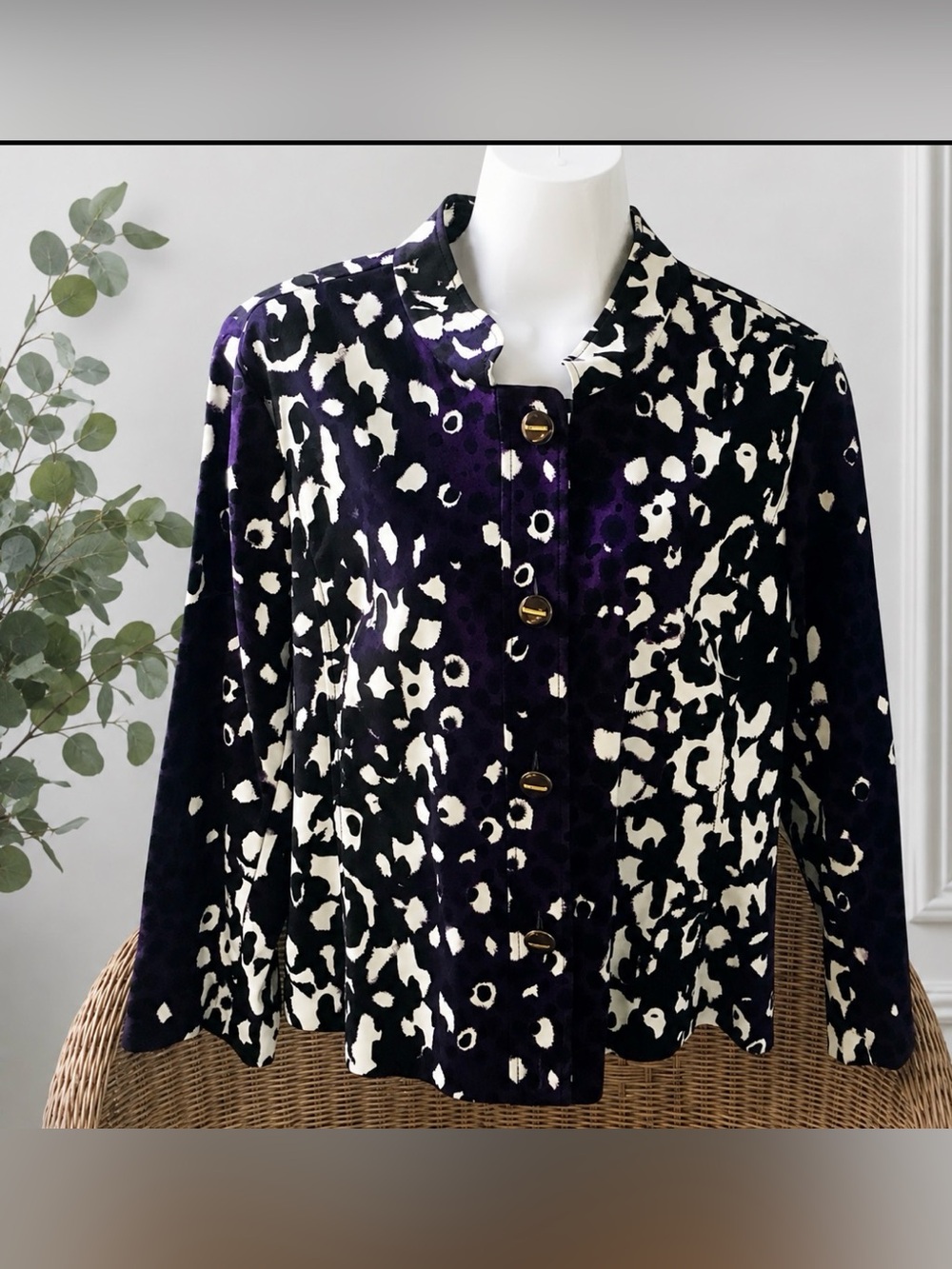 St. John Jacket, Purple/Black Print, Size 12.